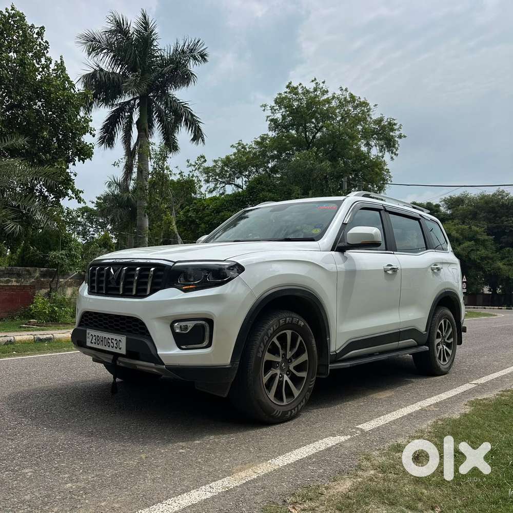 Mahindra Scorpio-n 2.0 Z8 L Petrol At 6 Str, 2023, Petrol