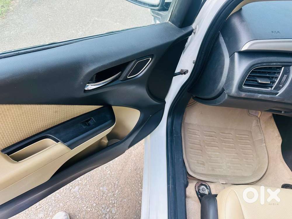 Honda City V Inspire, 2017, Petrol