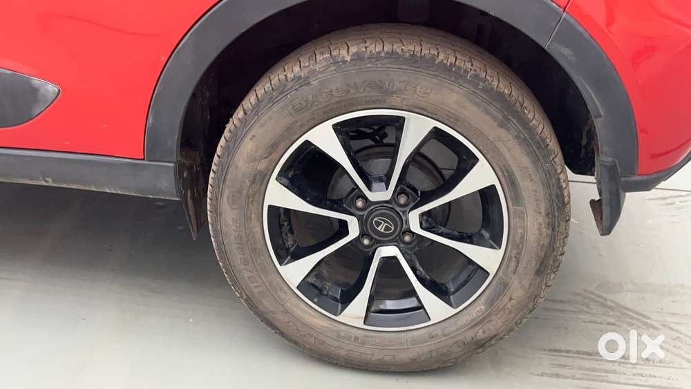 Tata Nexon 1.2 Revotron Xz Plus Dual Tone, 2020, Petrol
