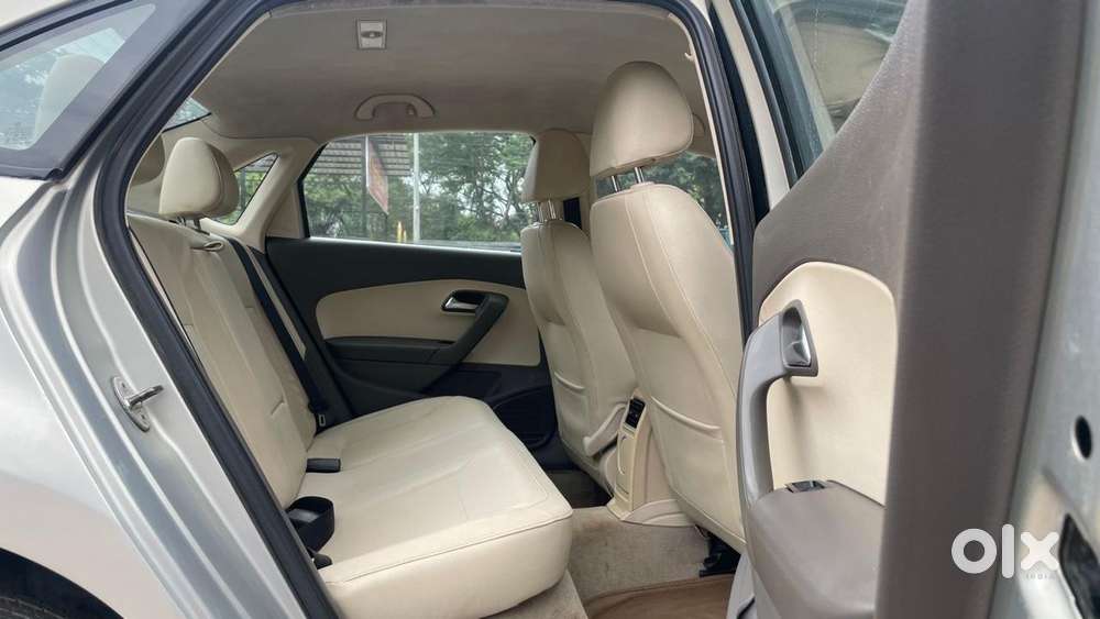 Volkswagen Vento Petrol Highline, 2012, Petrol