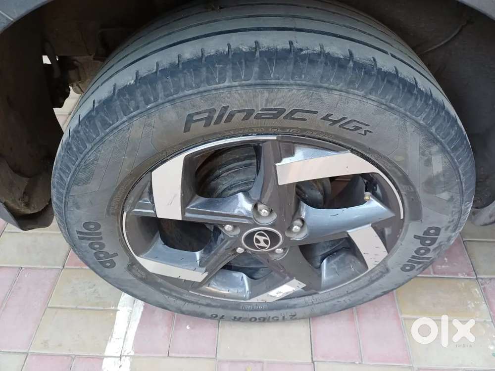 Hyundai Venue 2021 Petrol 41000 Km Driven