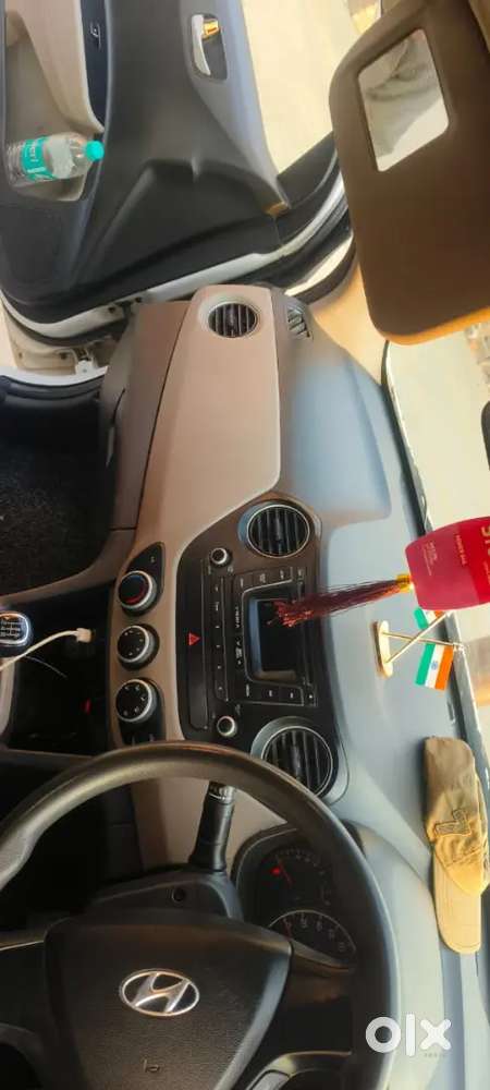 Hyundai Grand I10 2015 Petrol 90583 Km Driven