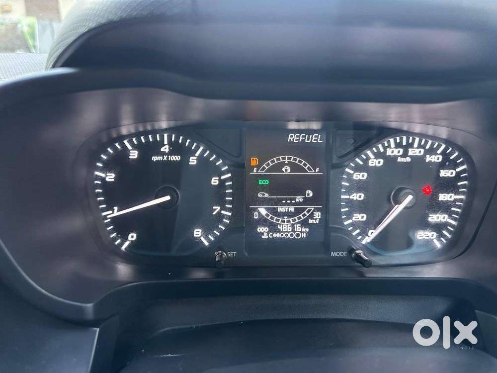Tata Altroz 1.2 Xm Plus, 2022, Petrol