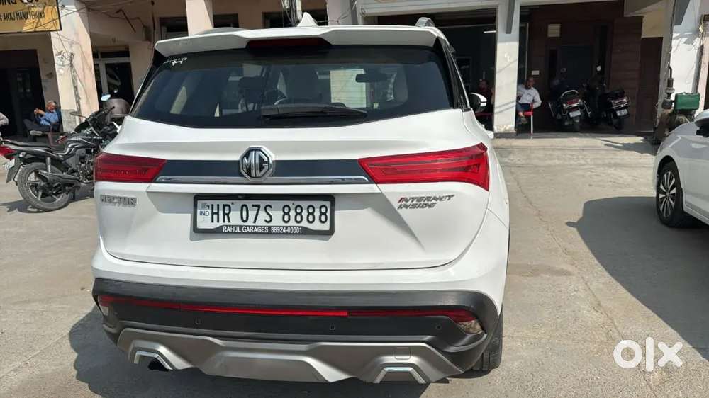 Mg Hector Plus 2021 Diesel Well Maintained