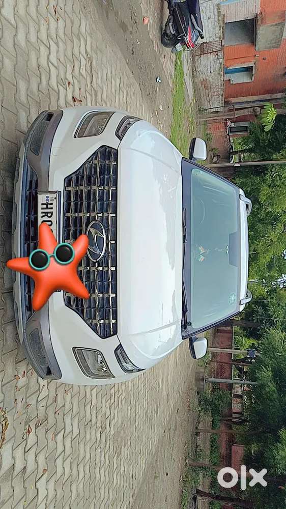 Hyundai Venue 2020 Diesel 60000 Km  Driven Well Maintained