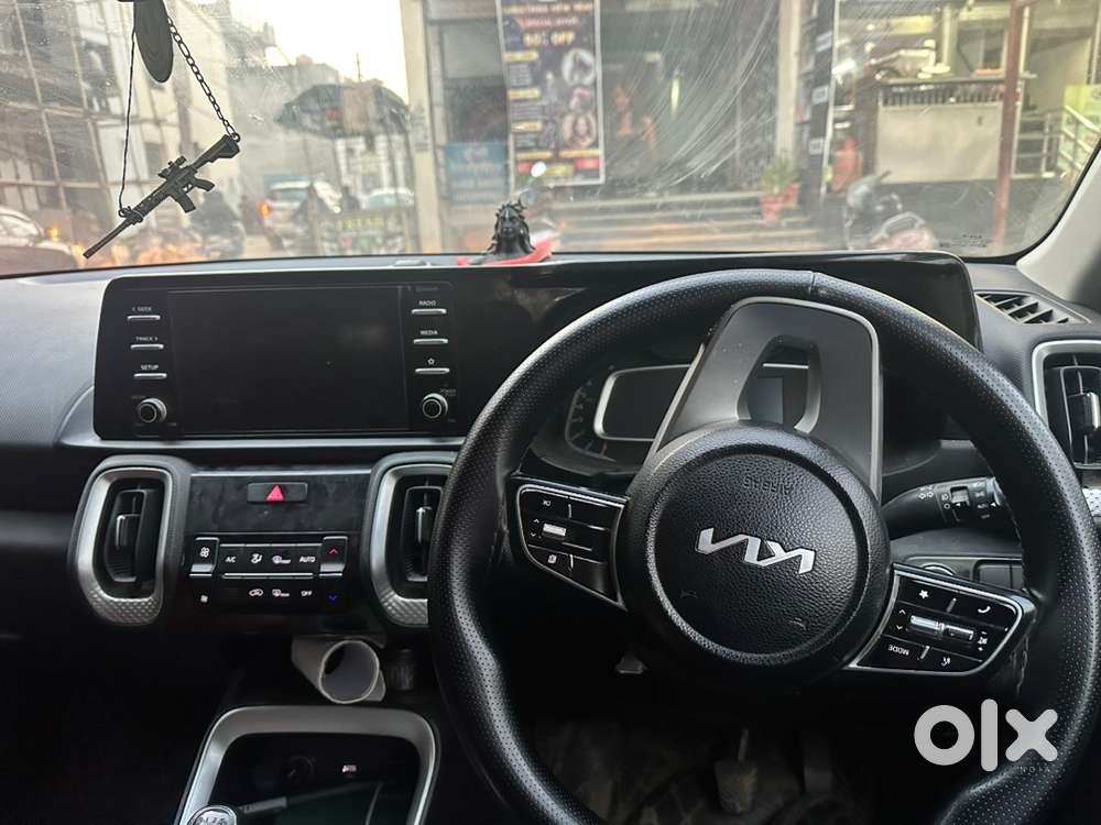 Kia Sonet Petrol 2023