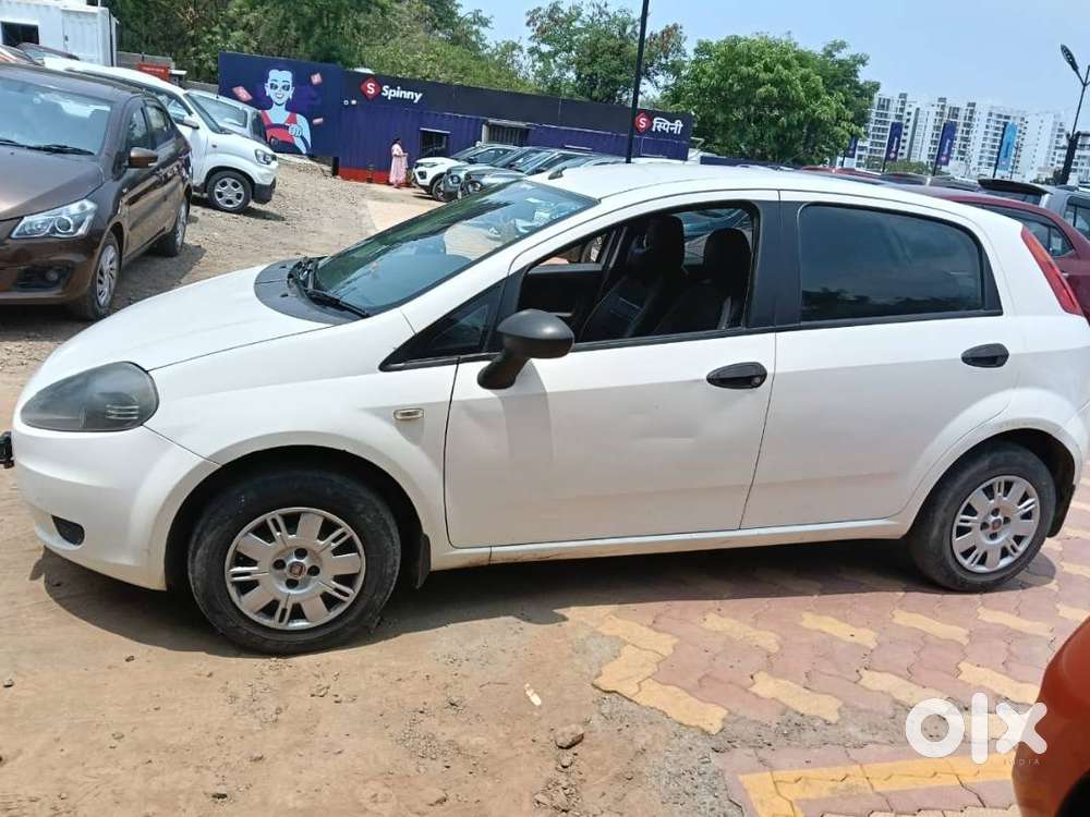 For Sale – Well Maintained Petrol + Cng Car