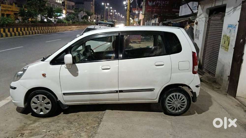 Maruti Suzuki Zen Estilo, 2013, Petrol