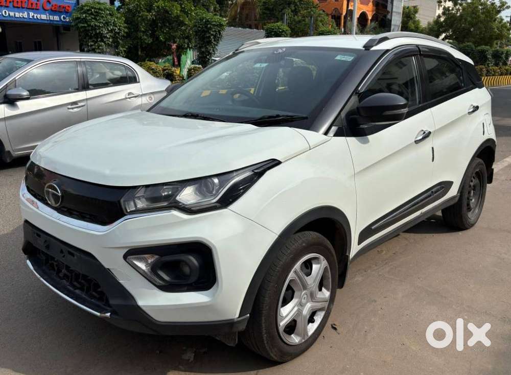 Tata Nexon 1.2 Revotron Xm (s), 2022, Diesel