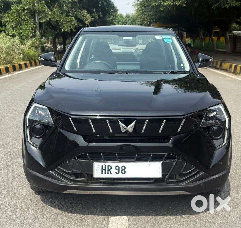 Mahindra Xuv 3xo Mx3, 2024, Petrol