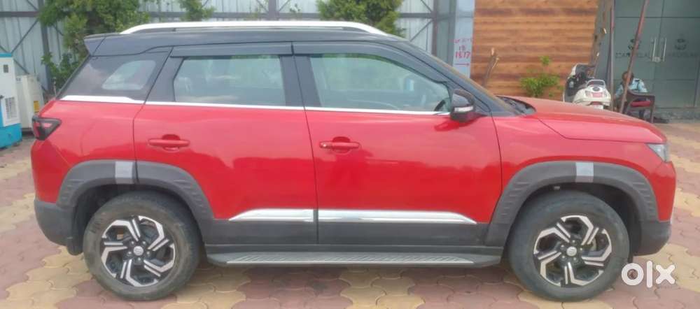Maruti Suzuki Brezza 1.5 Zxi Plus Smart Hybrid Dual Tone, 2022, Petr..