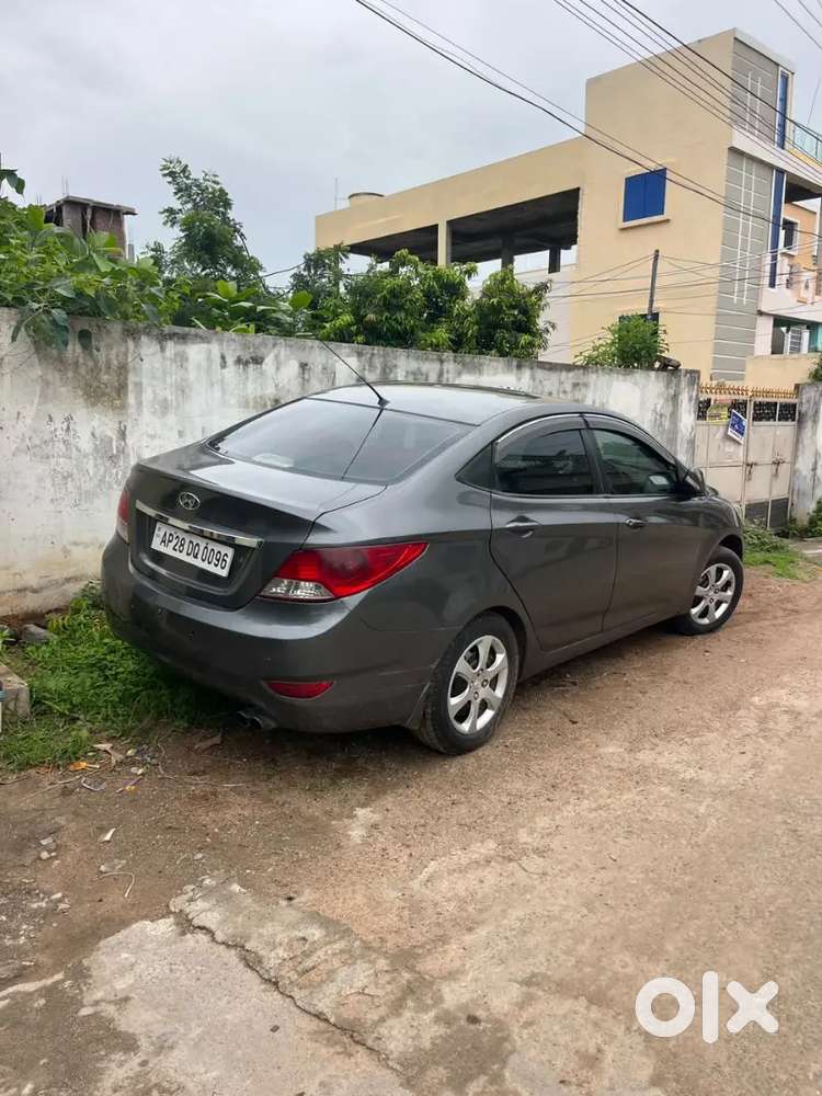 Hyundai Verna 1.6 Crdi 2012 Manual Diesel