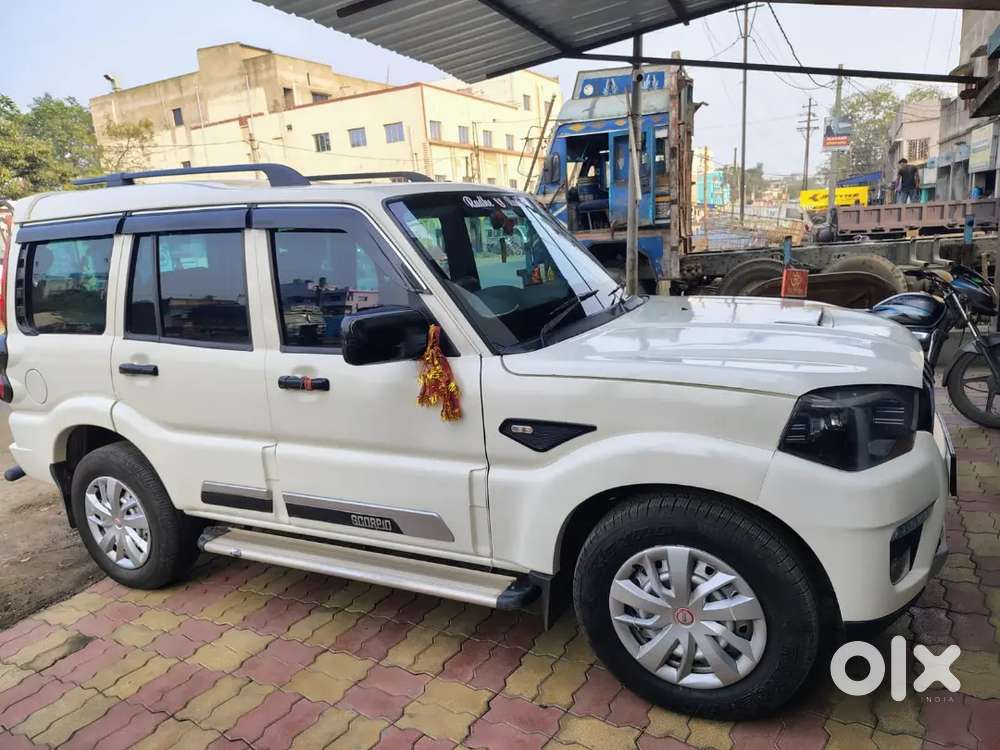 Mahindra Scorpio Classic 2023 Diesel 30000 Km Driven