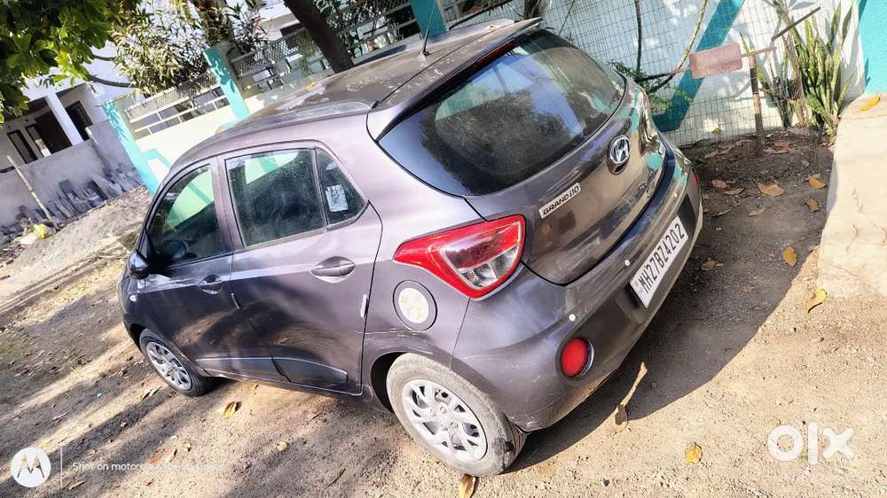 Hyundai Grand I10 2019 Petrol 98000 Km Driven