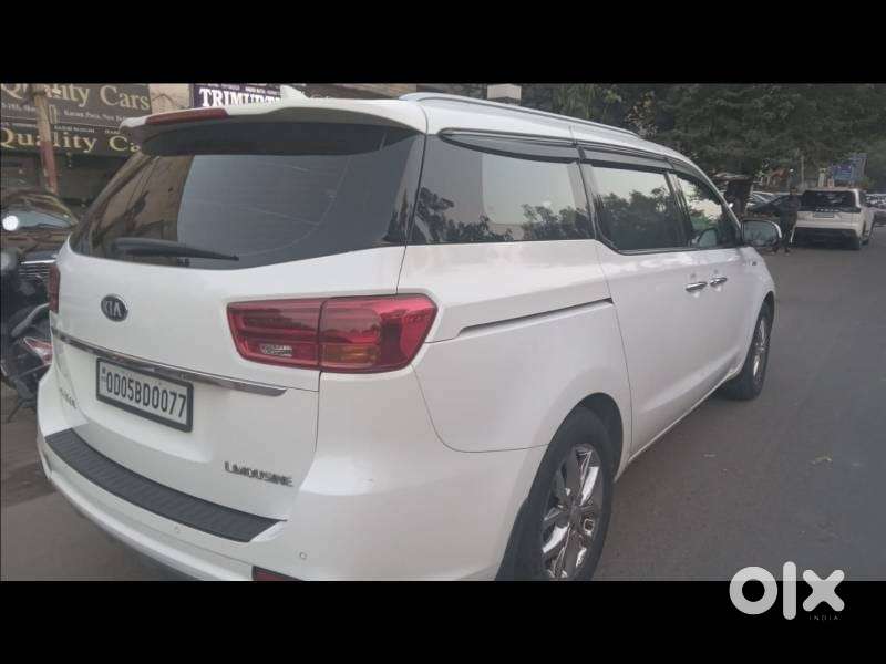 Kia Carnival Limousine, 2021, Diesel