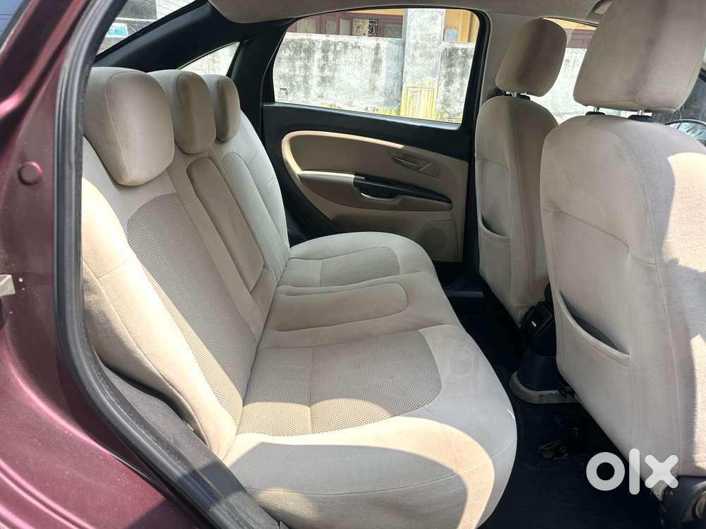 Fiat Linea Emotion (o) Fire, 2010, Diesel