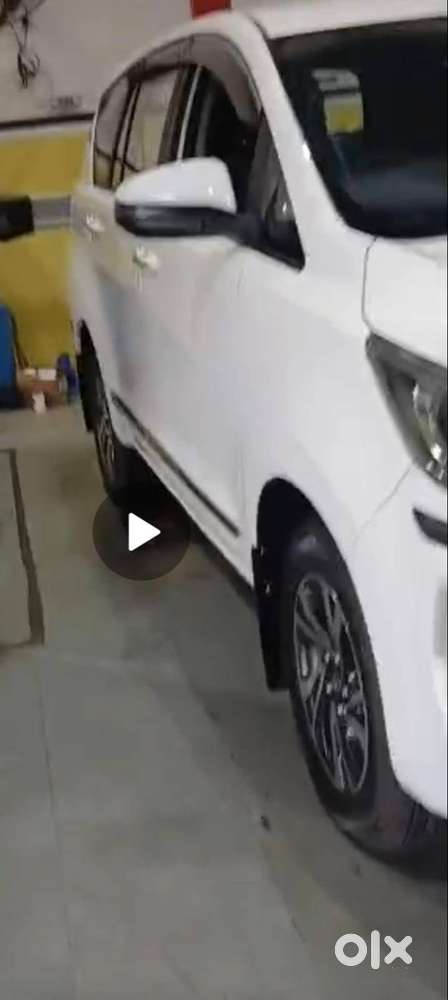 Toyota Innova Crysta 2.4 2026