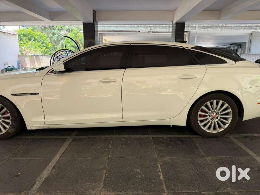 Jaguar Xj L 2017  Well Maintained