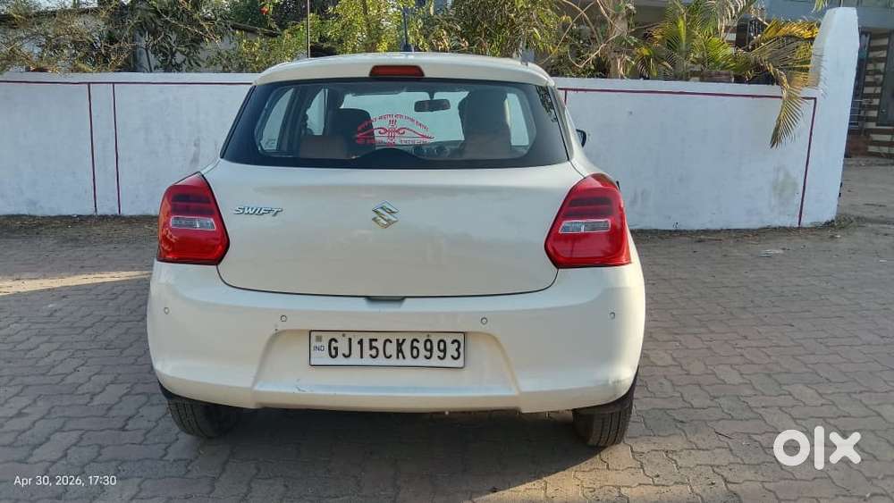 Maruti Suzuki Swift Vxi + Manual, 2020, Petrol