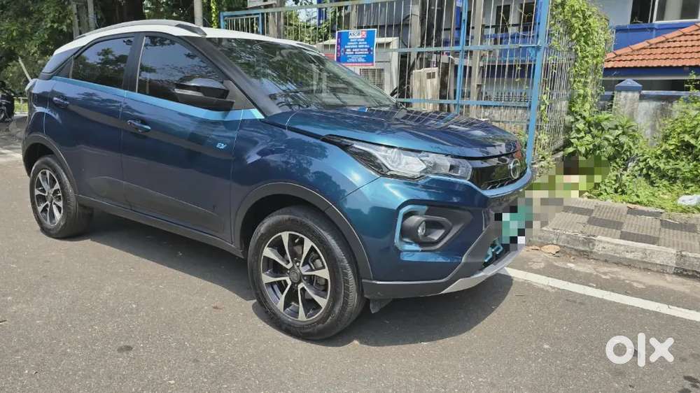 Tata Nexon Ev Xz + Single Owner New Battery Under Battery Warranty