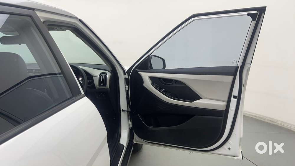 Hyundai Creta 1.5 Ex Petrol, 2023, Petrol