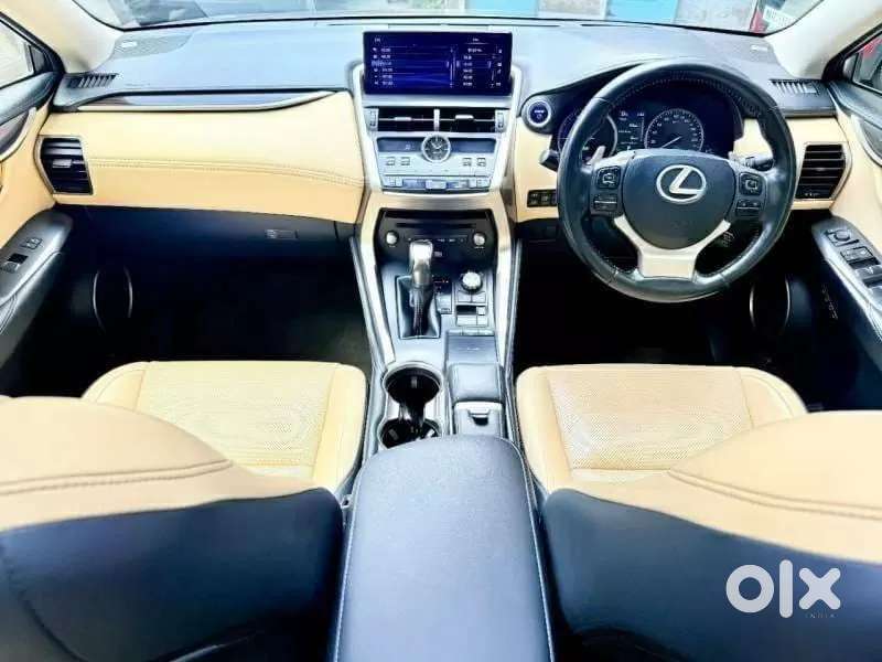 Lexus Nx, 2019, Petrol