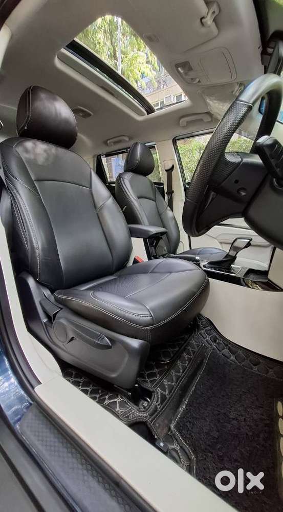 Mahindra Xuv 3xo Ax5 Pm At, 2024, Petrol