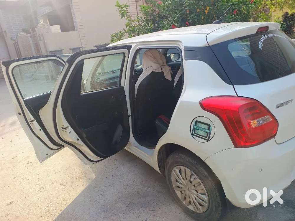 Maruti Suzuki Swift Lxi 2020