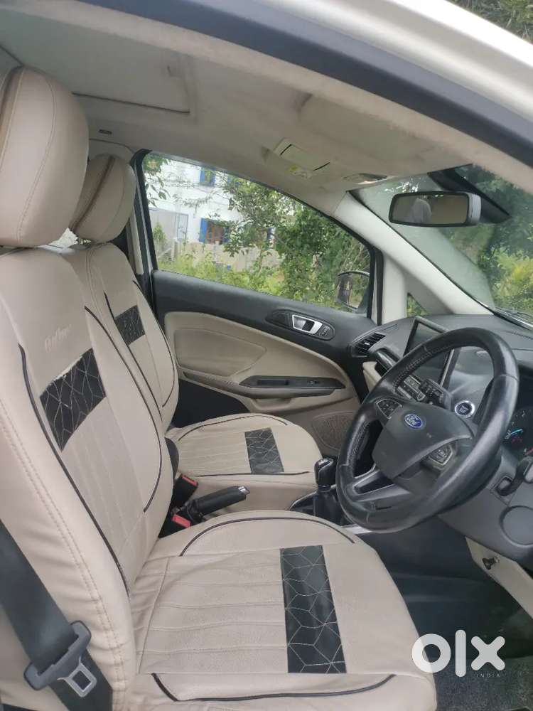 Ford Ecosport 1.5(d) Titanium+mt