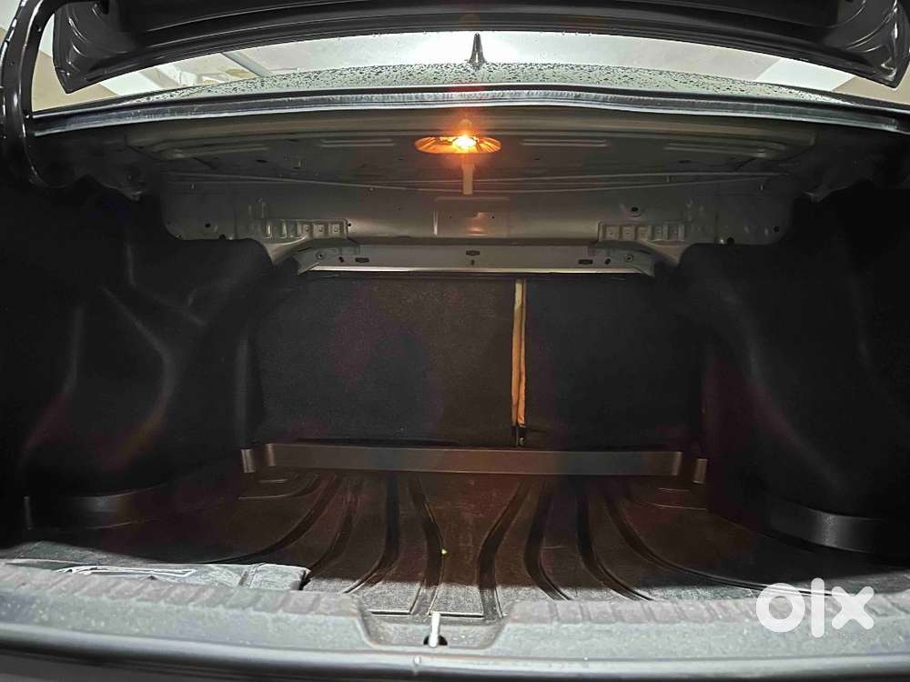 Toyota Yaris J &ndash; 2018  Single Owner  Automatic