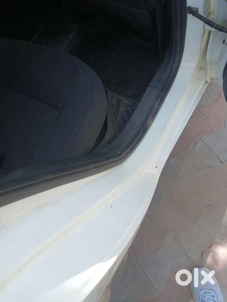 Altroz Xe Petrol Manual