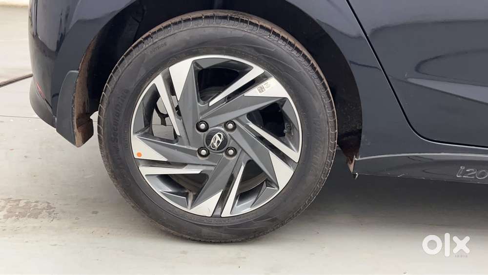 Hyundai New I20 1.2 Asta (o) Mt, 2022, Petrol