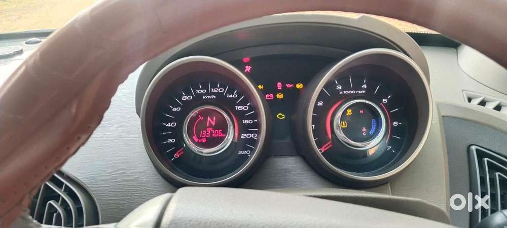 Mahindra Xuv500 2012 Diesel Well Maintained