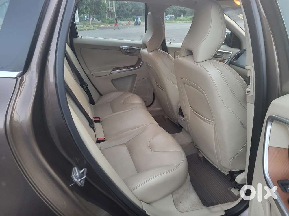 Volvo Xc60 D4 Momentum, 2017, Diesel