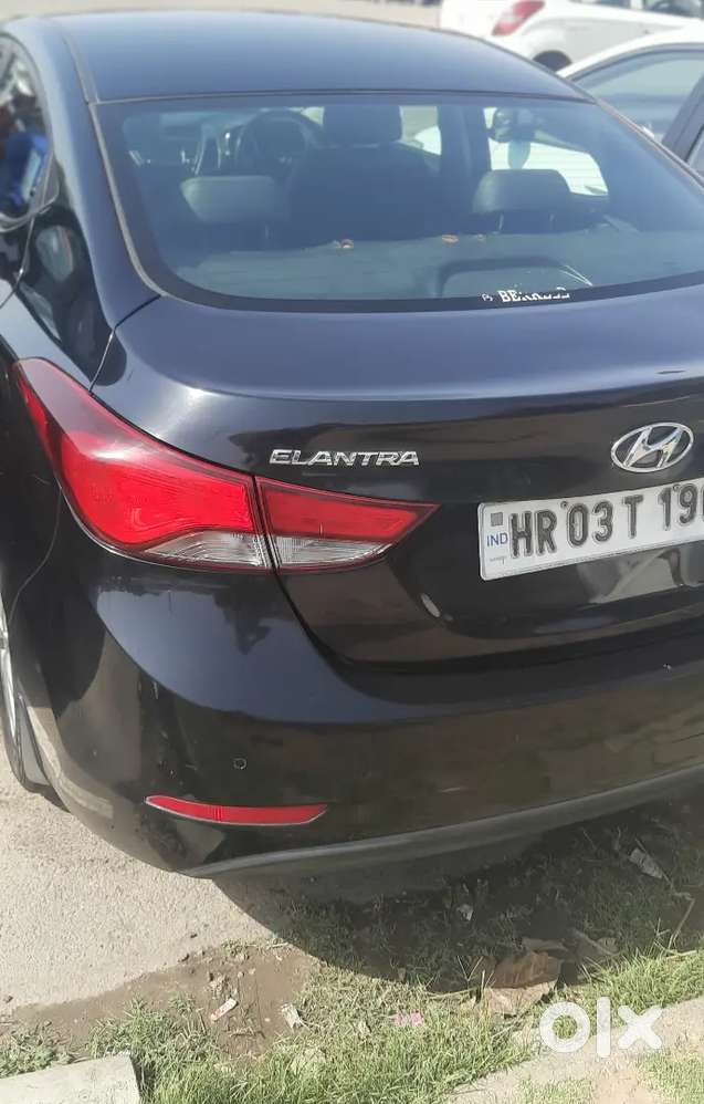Hyundai Elantra 2015 Petrol Well Maintained