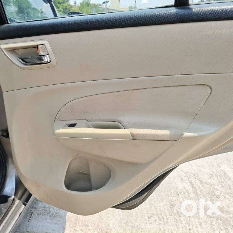 Maruti Suzuki Swift Dzire Vdi Bsiv, 2013, Diesel