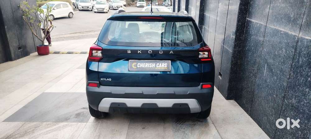Skoda Kylaq Signature, 2026, Petrol