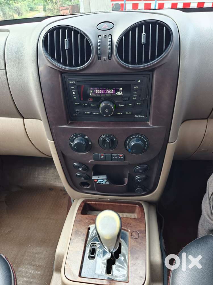 Mahindra Scorpio Vlx 2wd Abs At Bsiii, 2014, Diesel