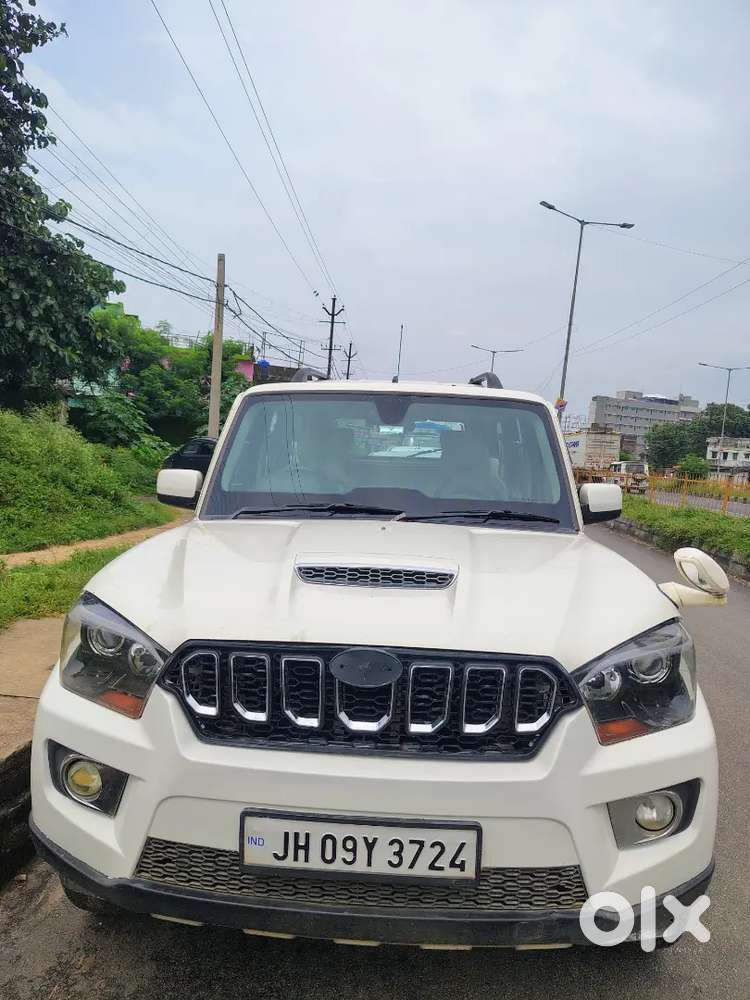 Mahindra Scorpio Diesel 2015