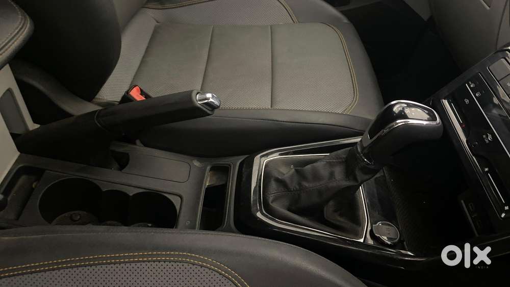 Skoda Kushaq Style 1.0l Tsi At, 2023, Petrol