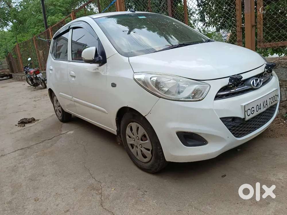 Hyundai I10 Sportz 2012