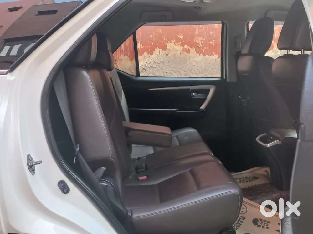 Toyota Fortuner 4x2 At 2.8 Diesel, 2019, Diesel