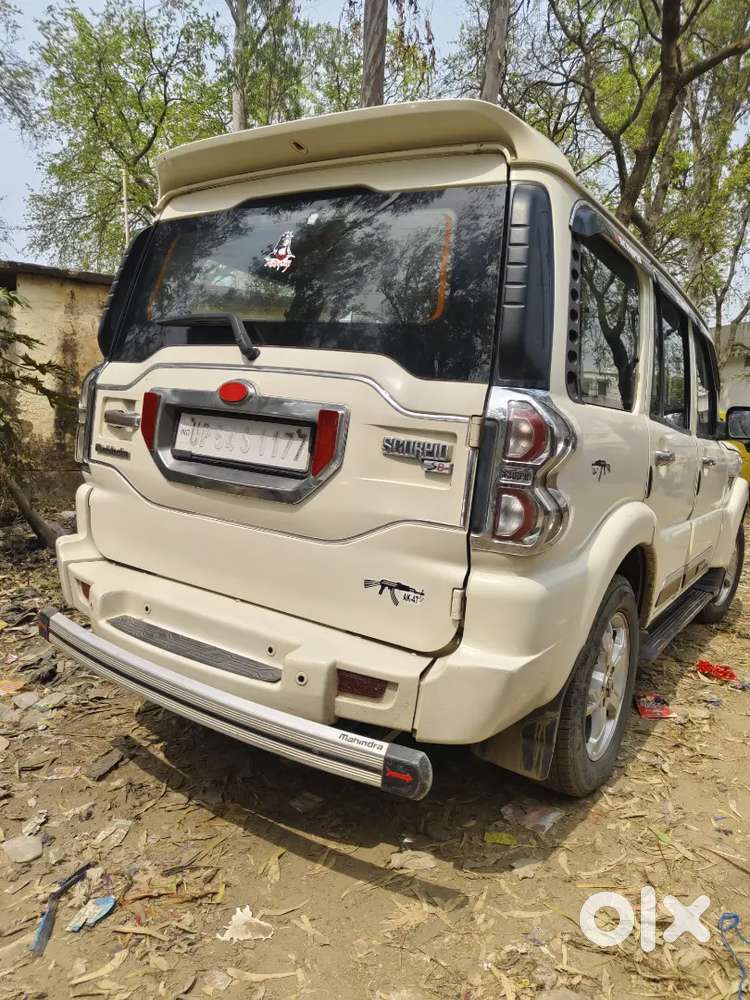 Mahindra Scorpio Classic 2015 Diesel 170000 Km Genuine