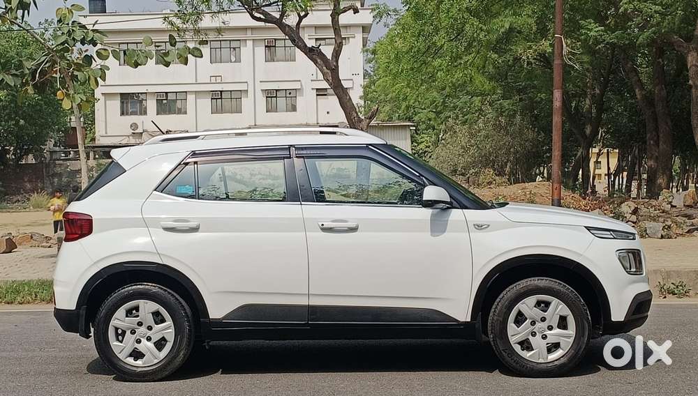 Hyundai Venue S Mt 1.2 Kappa, 2019, Petrol