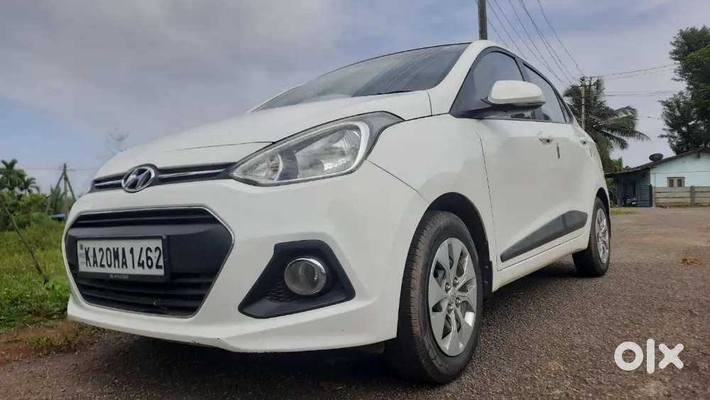 Hyundai Xcent 2015 Lady Driven Excellent Condition