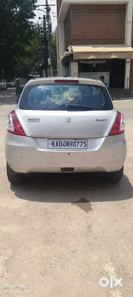 Maruthi Suzuki Swift Zxi+ Top End Model.