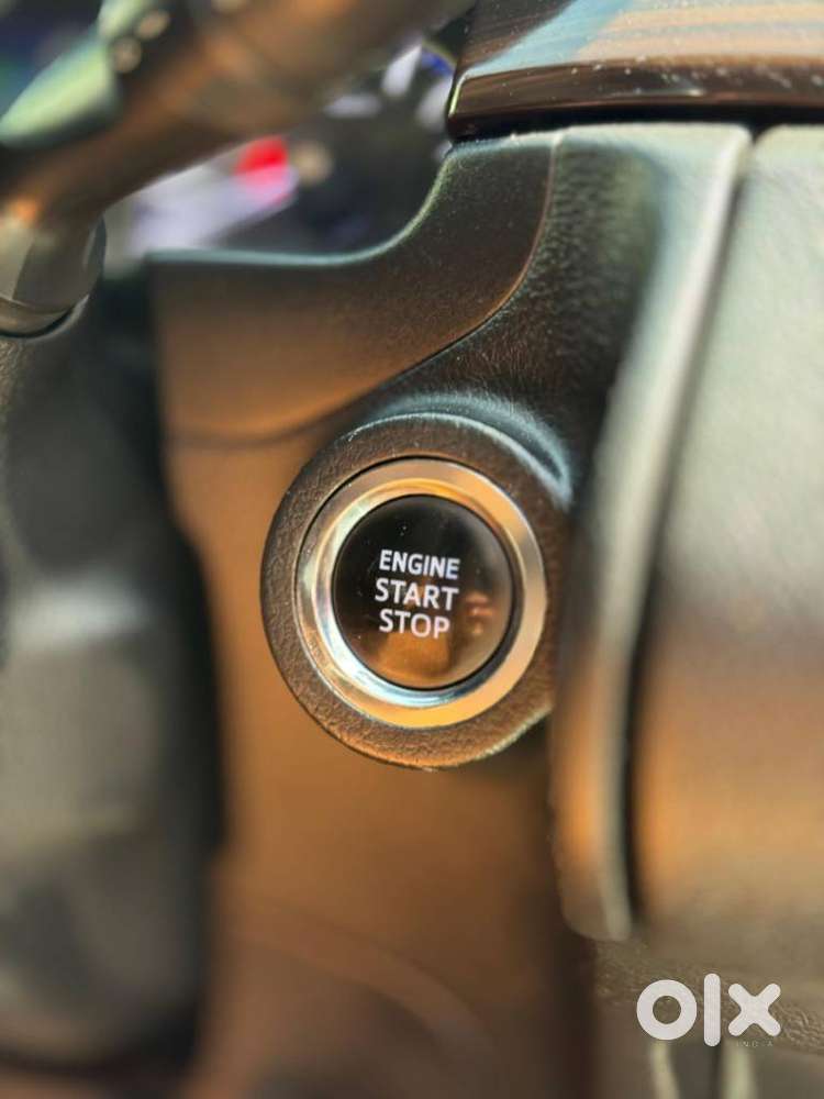 Toyota Innova Crysta Zx 2.4 Diesel 7 Seater, 2022, Diesel