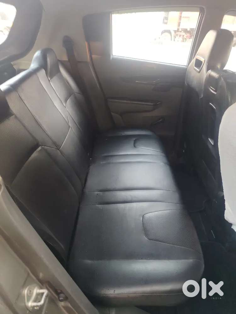 Mahindra Kuv 100 2018 Diesel 75000 Km Driven