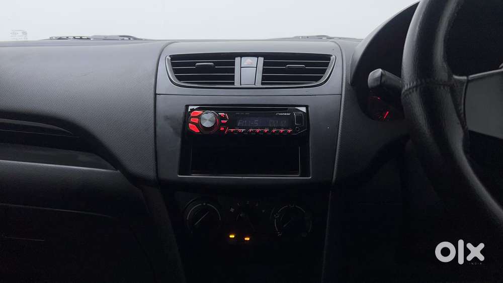 Maruti Suzuki Swift 1.3 Lxi, 2013, Petrol