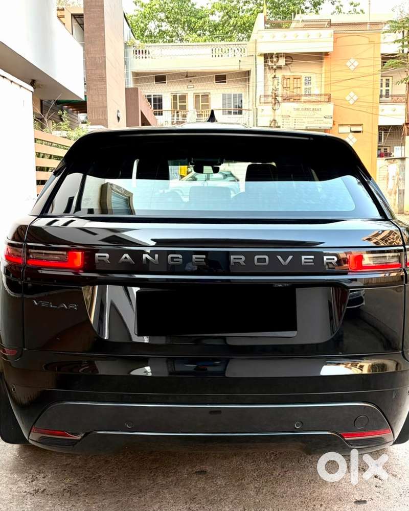 New Shape Velar Showroom Condition 20500km